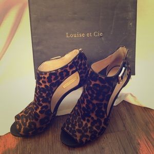 Louise et Cie Leopard Print Pumps
